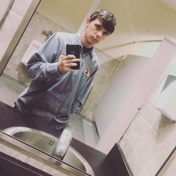 Meet your Posher, Logan - Picture 1 of 1